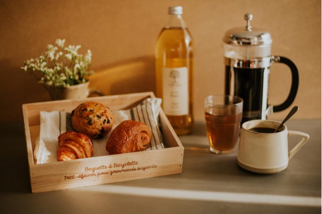 Formule Mini-Viennoiseries Garnies avec Café
